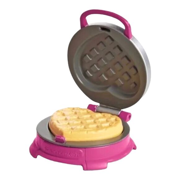 American Girl WAFFLE IRON MAKER + Heart Shaped WAFFLE Food Kitchen AccessorYes - Picture 2 of 10